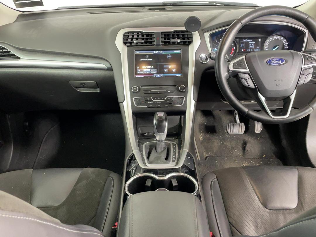 Photo '19' of Ford Mondeo Trend 5DR Diesel Photo '19' of Ford Mondeo Trend 5DR Diesel