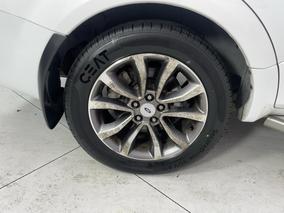 Photo '12' of Ford Territory