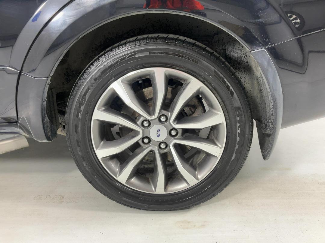 Photo '11' of Ford Territory