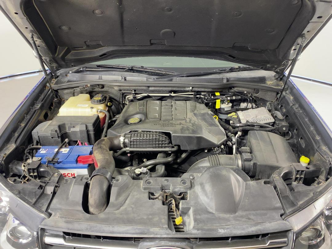 Photo '13' of Ford Territory