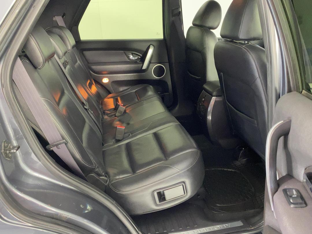 Photo '20' of Ford Territory