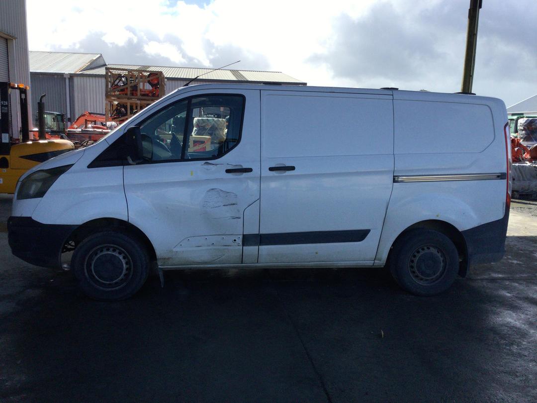 Photo '4' of Ford Transit SWB LOW Roof Photo '4' of Ford Transit SWB LOW Roof