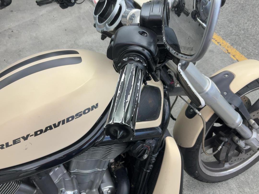 Photo '15' of Harley Davidson Vrscf V-ROD Muscle
