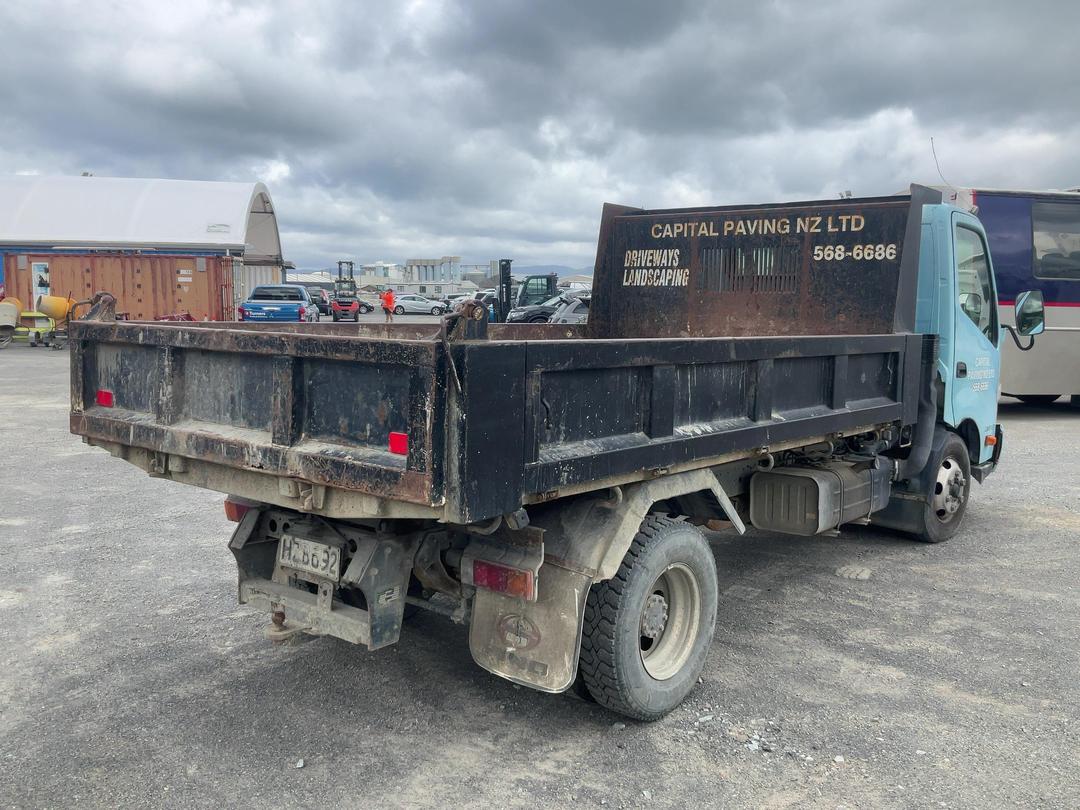 Photo '5' of Hino 300 XZU710R-HKFQTQ3D Tipper