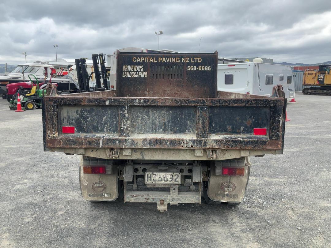 Photo '6' of Hino 300 XZU710R-HKFQTQ3D Tipper