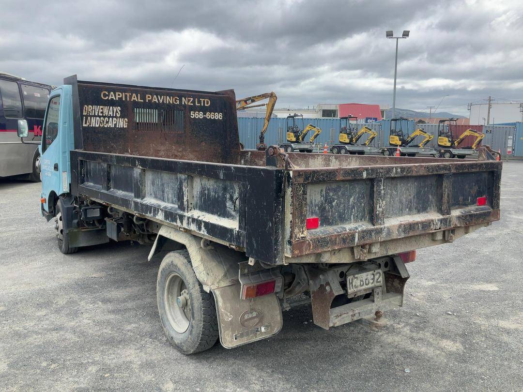 Photo '9' of Hino 300 XZU710R-HKFQTQ3D Tipper