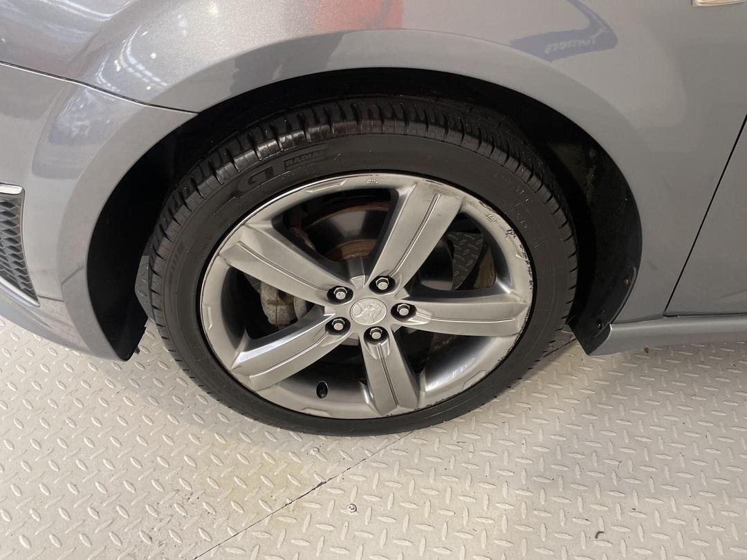 Photo '10' of Holden Barina