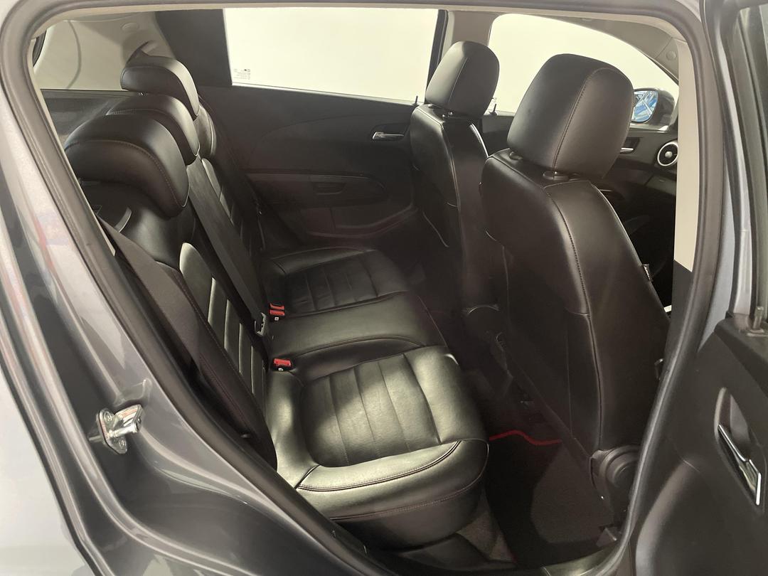 Photo '20' of Holden Barina