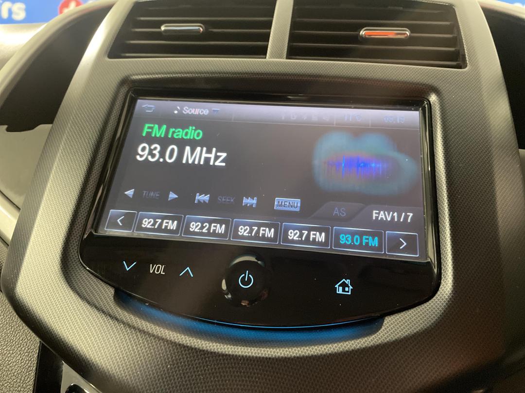 Photo '28' of Holden Barina