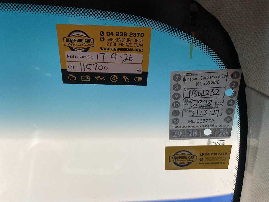 Photo '32' of Holden Barina