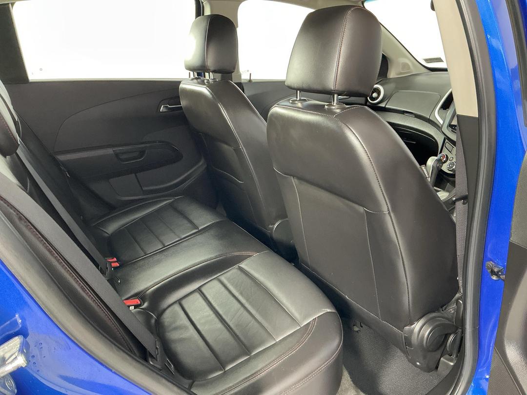 Photo '20' of Holden Barina