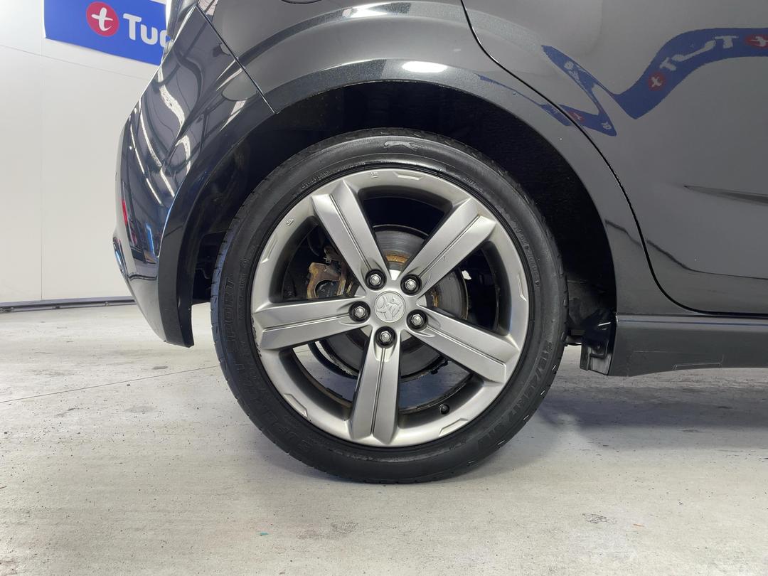 Photo '12' of Holden Barina