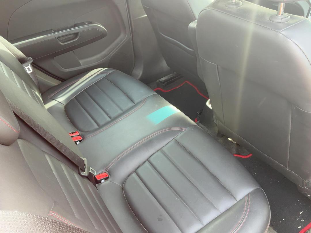 Photo '15' of Holden Barina RS Photo '15' of Holden Barina RS