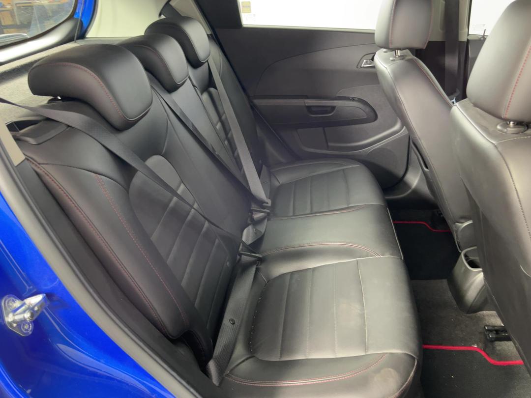 Photo '20' of Holden Barina