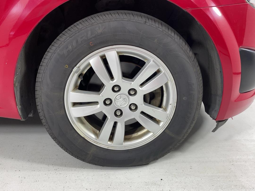 Photo '9' of Holden Barina
