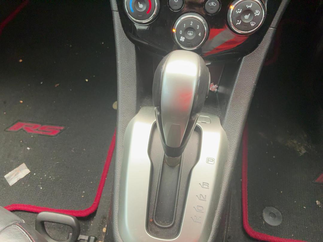 Photo '19' of Holden Barina RS Photo '19' of Holden Barina RS