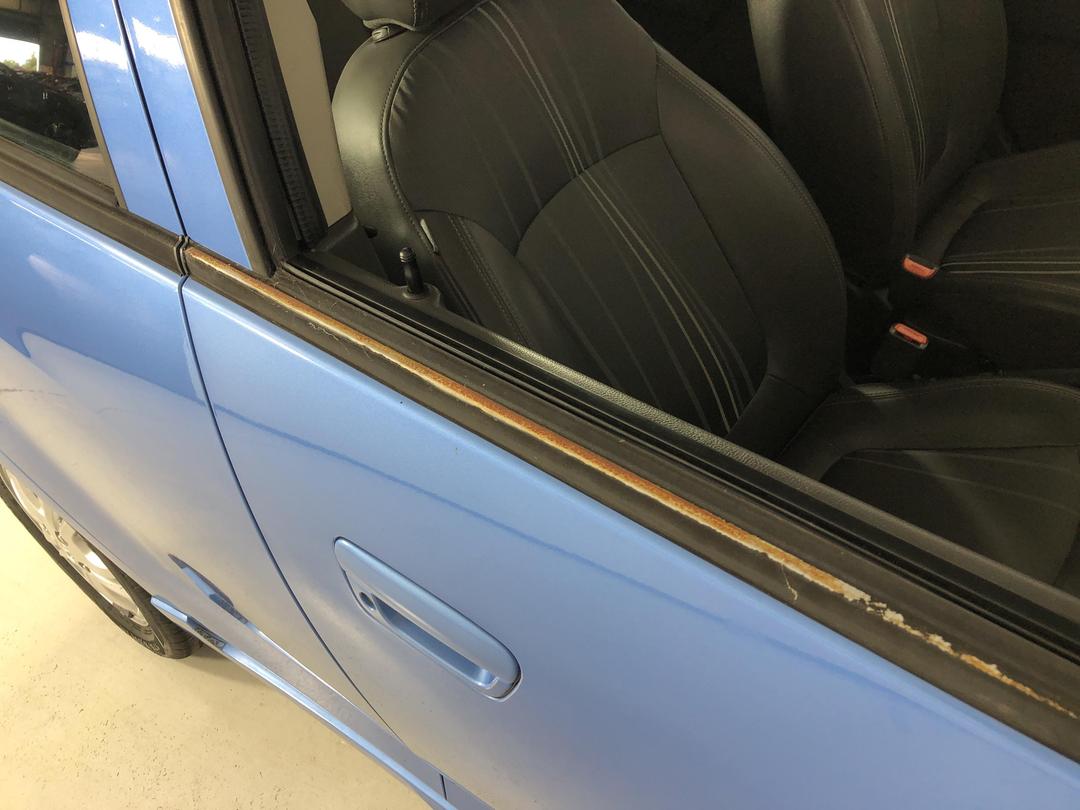 Photo '24' of Holden Barina Spark