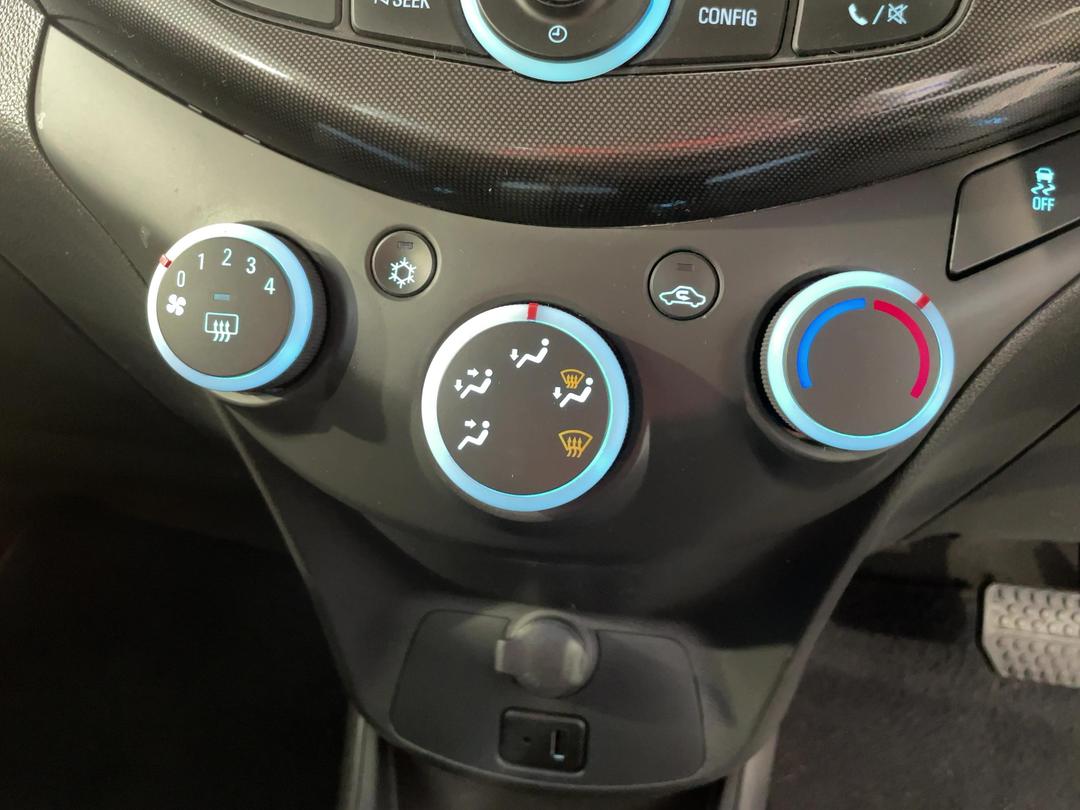 Photo '28' of Holden Barina Spark