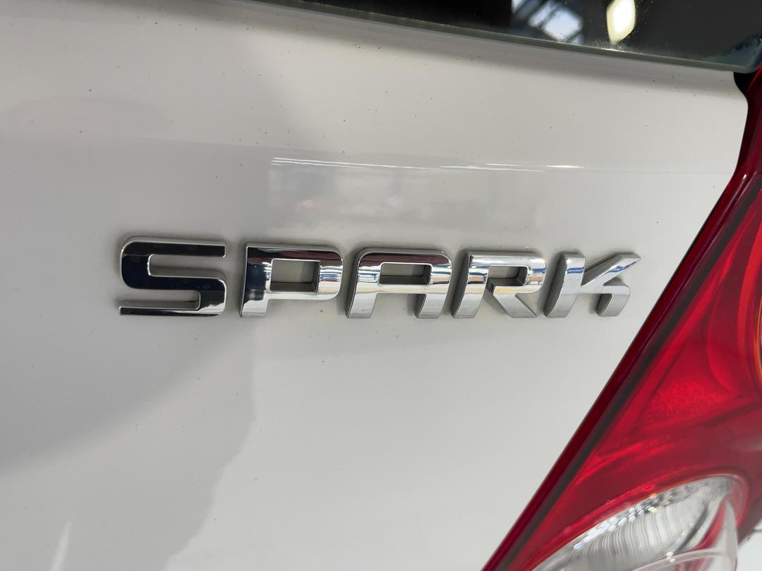 Photo '34' of Holden Barina Spark