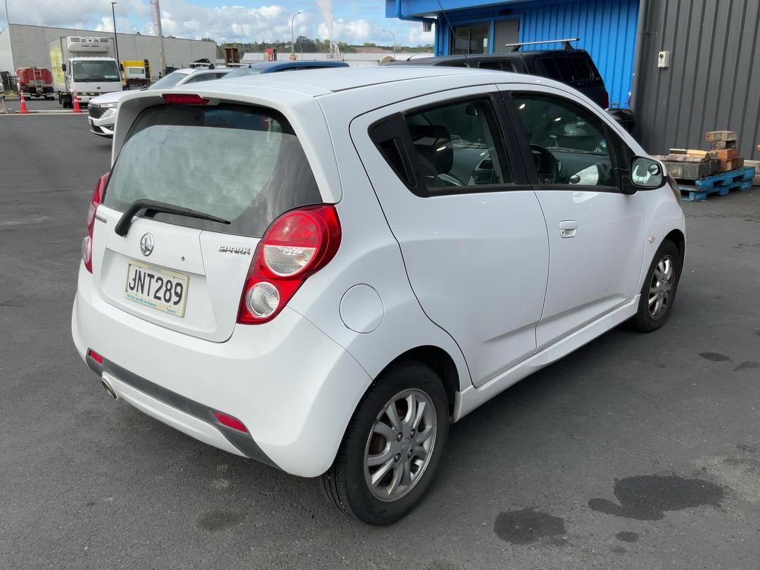 Photo '8' of Holden Barina Spark CD Photo '8' of Holden Barina Spark CD