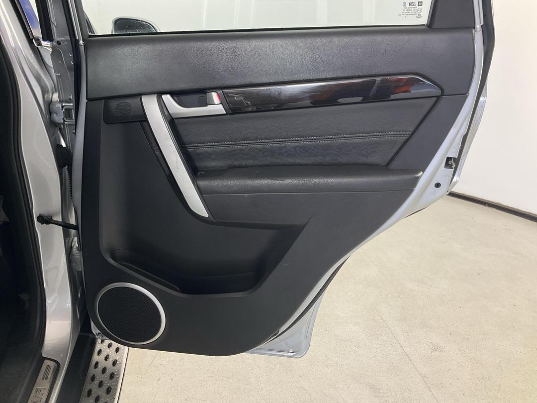 Photo '19' of Holden Captiva 7