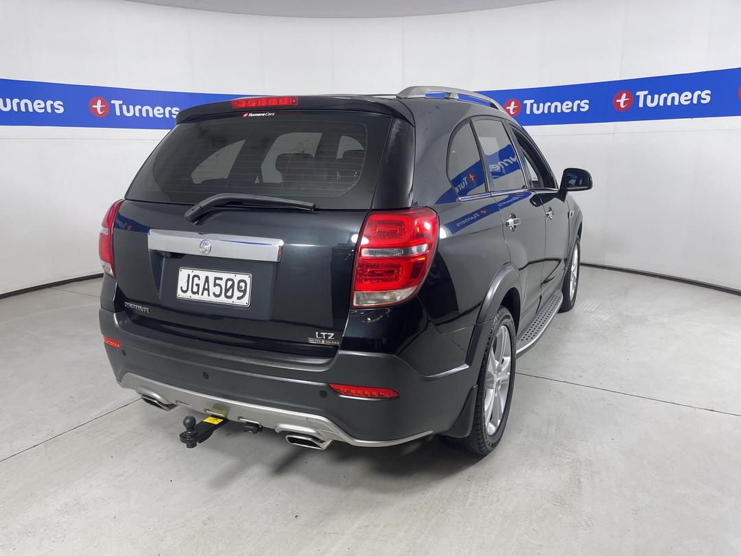 Photo '7' of Holden Captiva 7