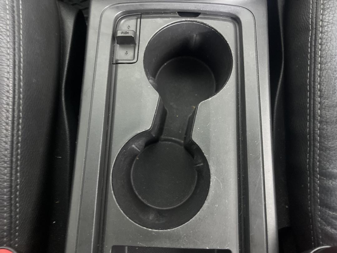 Photo '23' of Holden Captiva 7