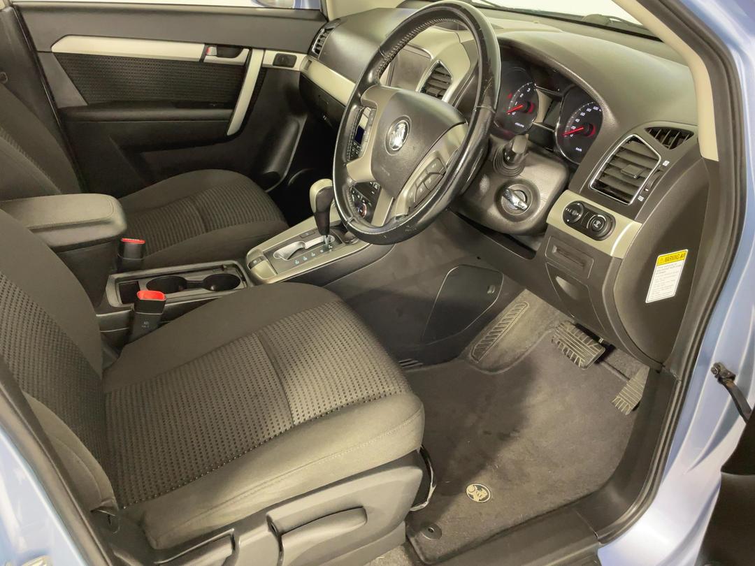 Photo '16' of Holden Captiva 7