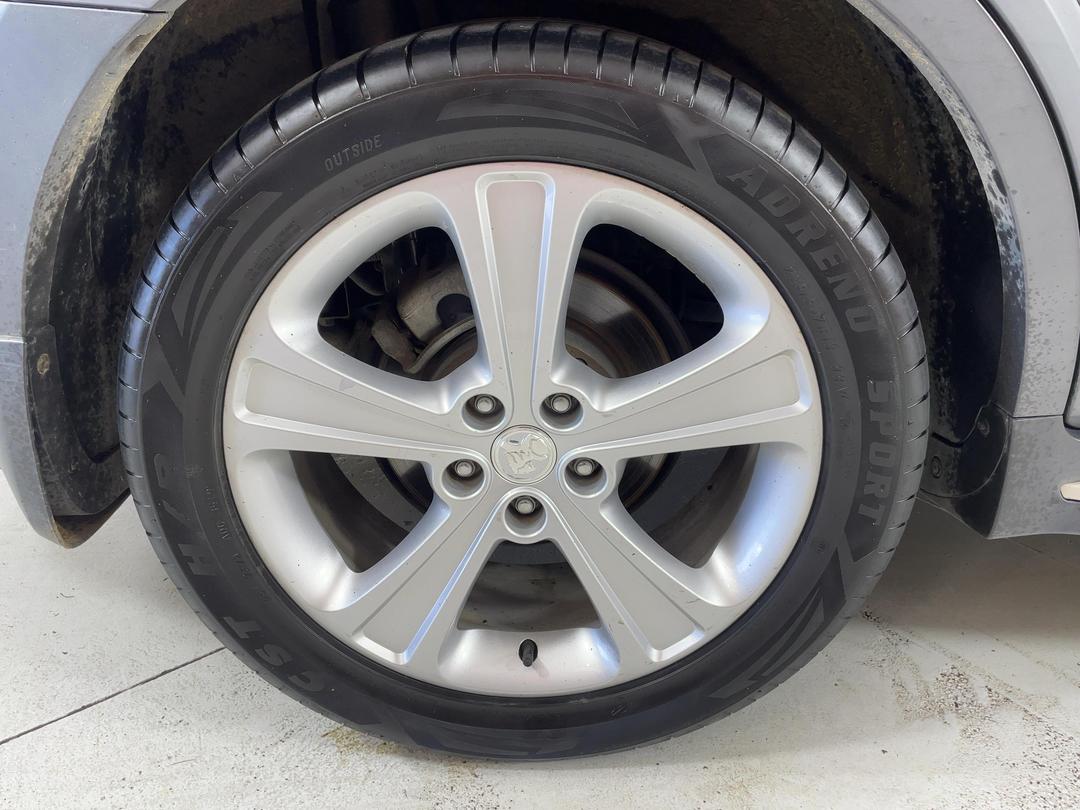 Photo '12' of Holden Captiva 7