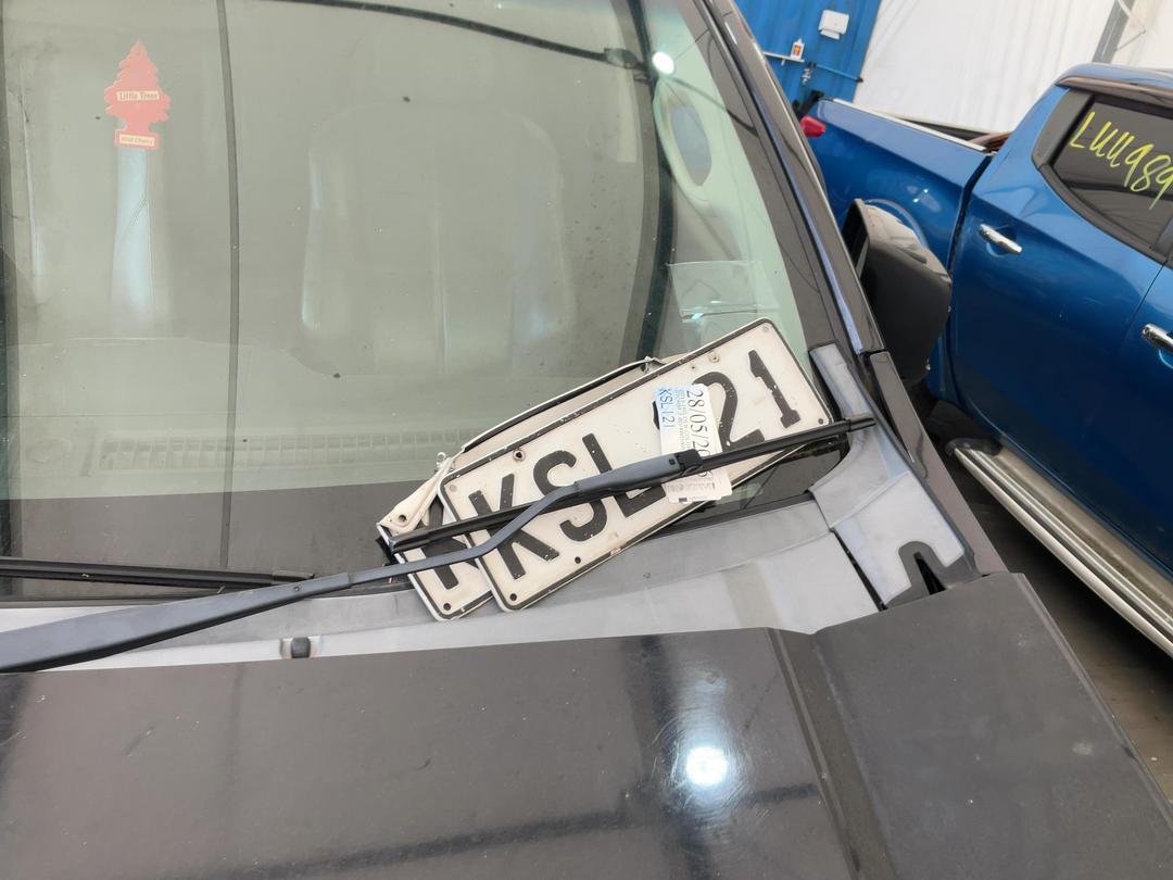 Photo '20' of Holden Colorado Storm