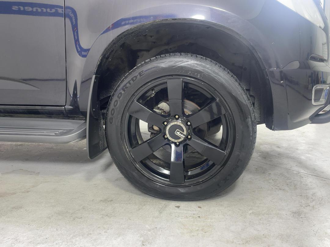 Photo '9' of Holden Colorado