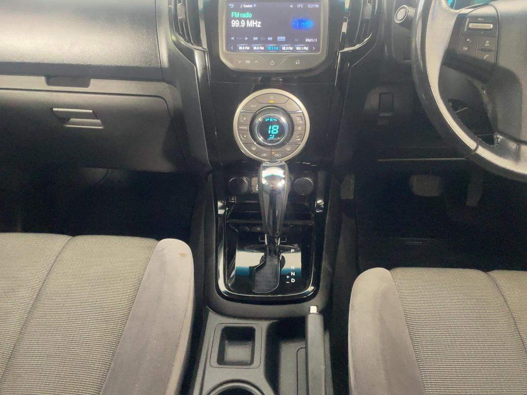 Photo '18' of Holden Colorado