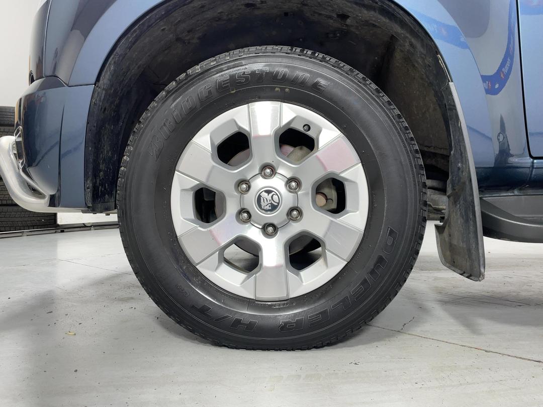 Photo '10' of Holden Colorado