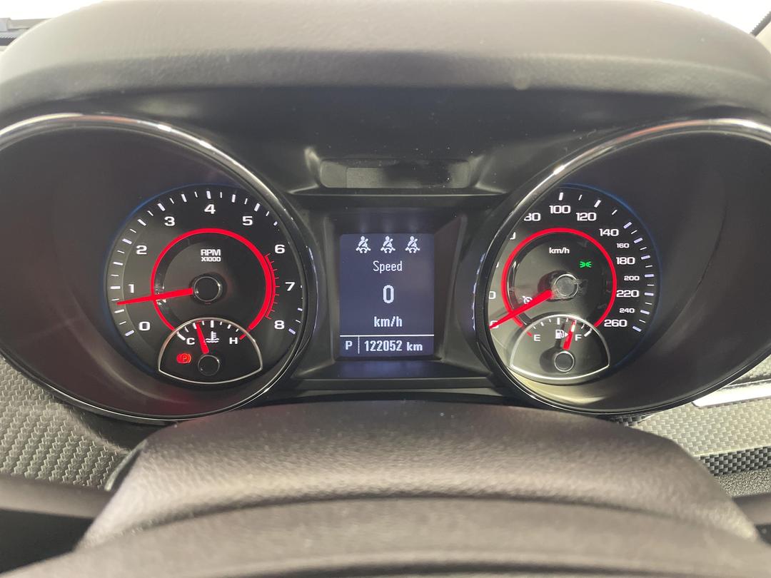 Photo '21' of Holden Commodore