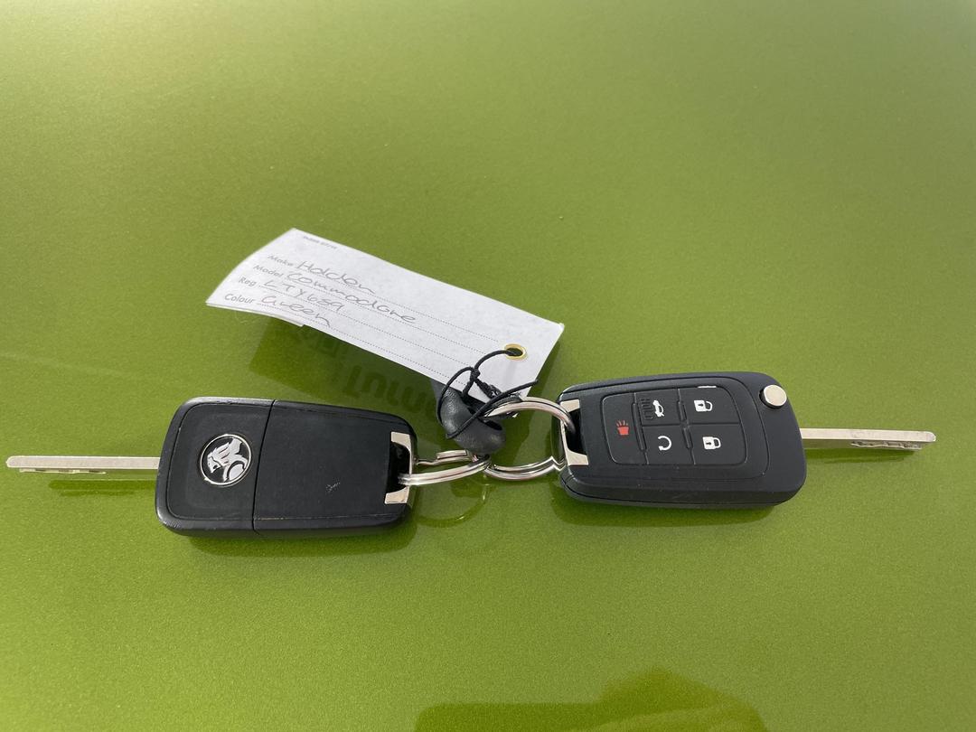 Photo '22' of Holden Commodore