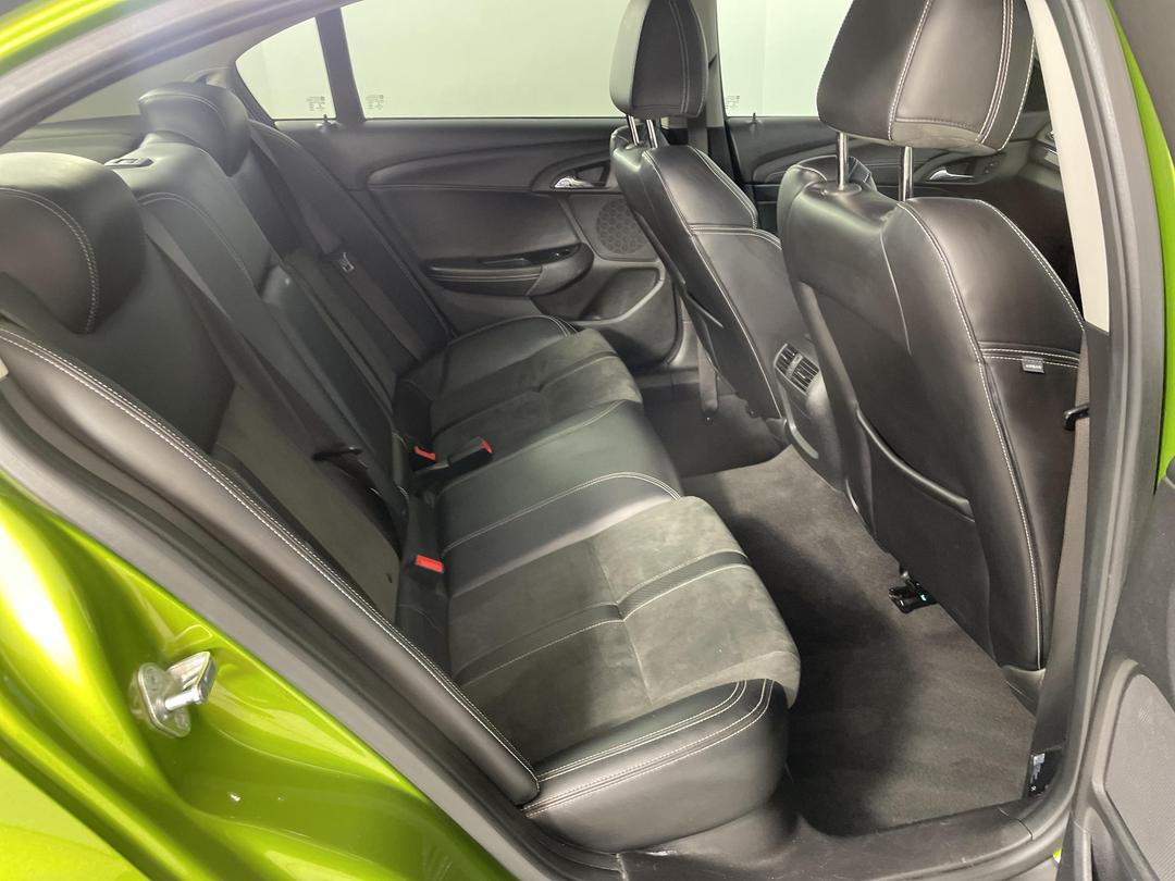 Photo '20' of Holden Commodore