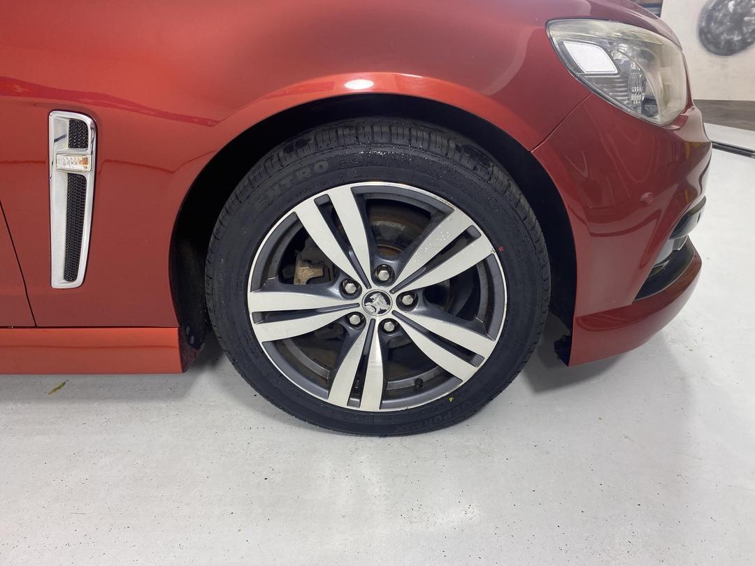 Photo '9' of Holden Commodore