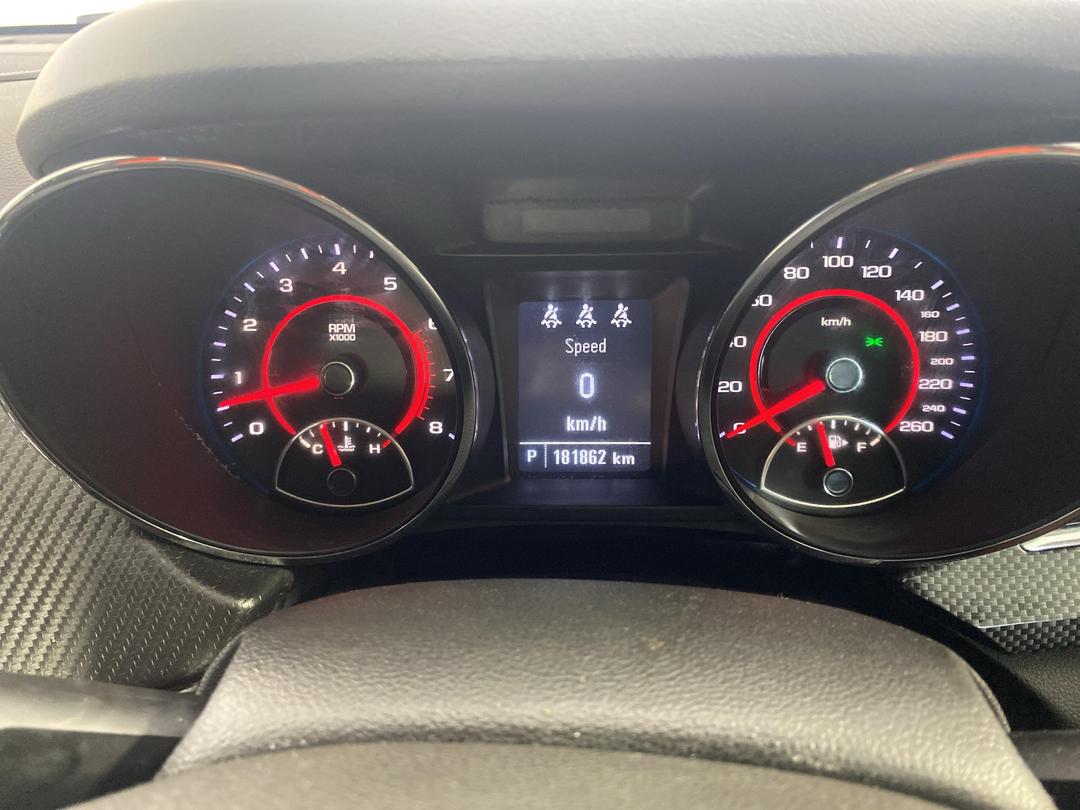 Photo '21' of Holden Commodore