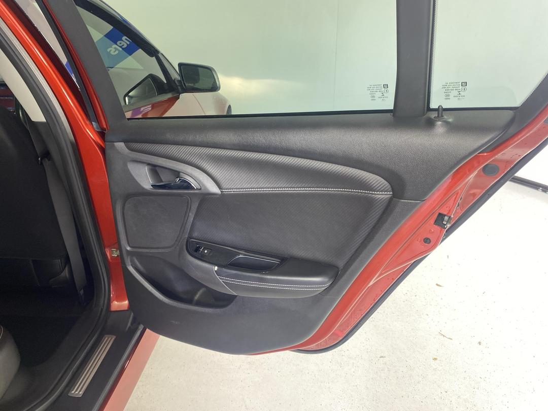 Photo '19' of Holden Commodore