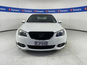 Photo '2' of Holden Commodore