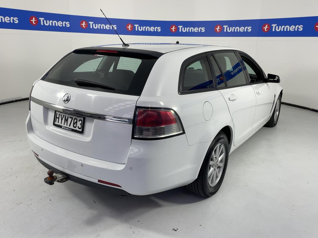 Photo '7' of Holden Commodore
