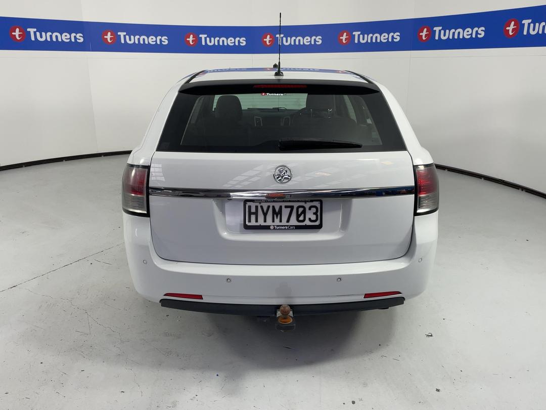 Photo '6' of Holden Commodore