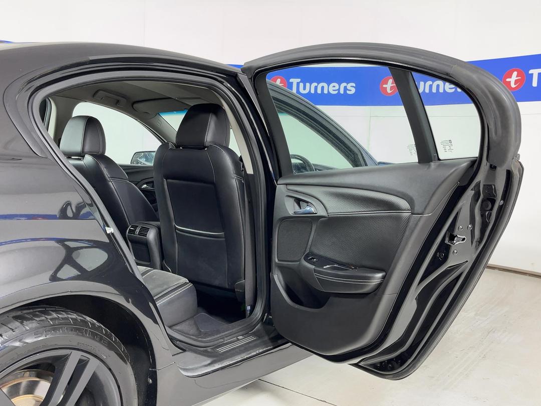 Photo '19' of Holden Commodore