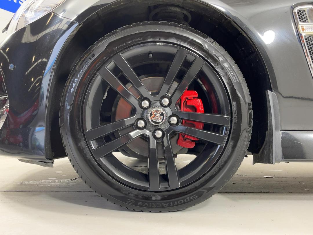 Photo '10' of Holden Commodore