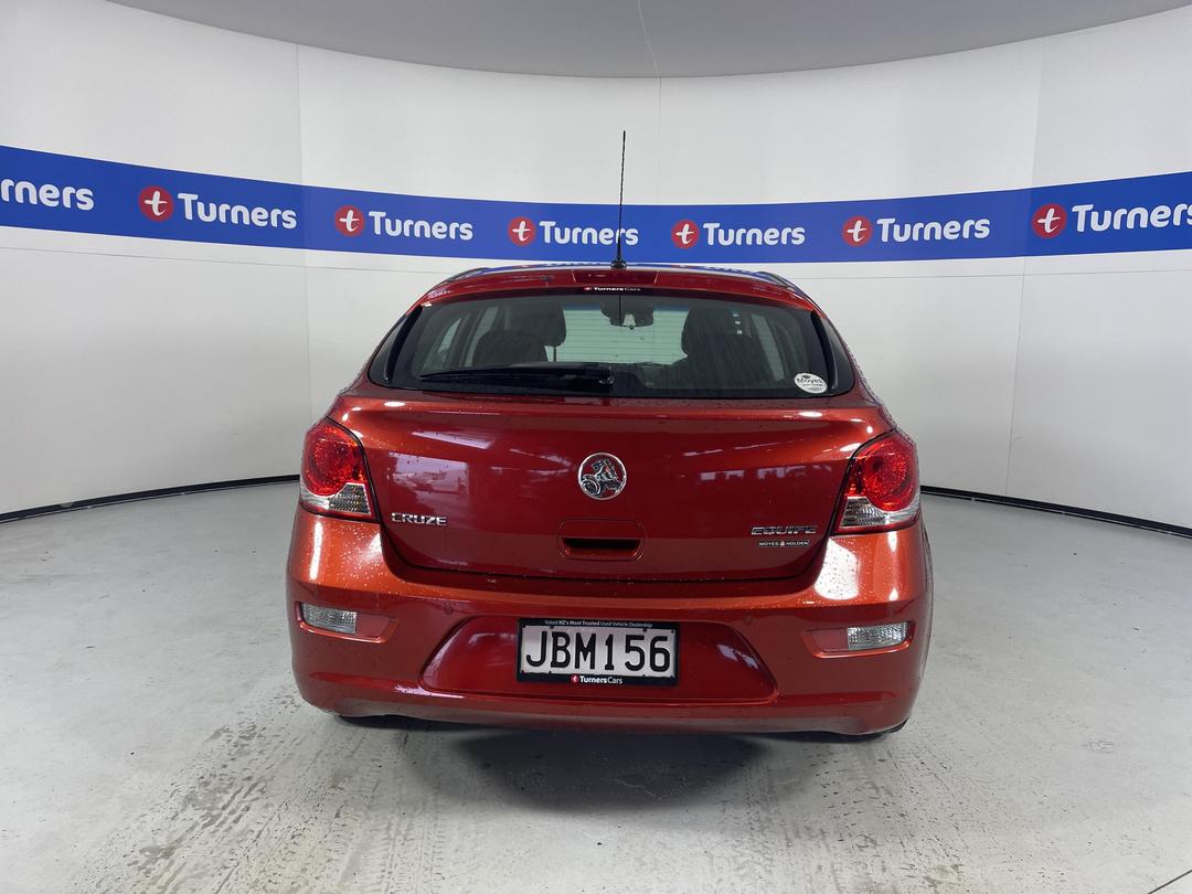 Photo '6' of Holden Cruze