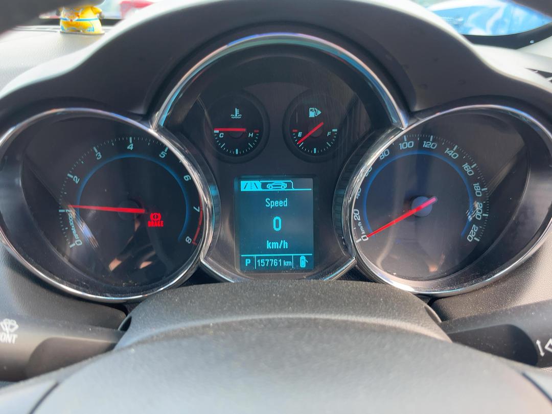 Photo '19' of Holden Cruze CDX Photo '19' of Holden Cruze CDX