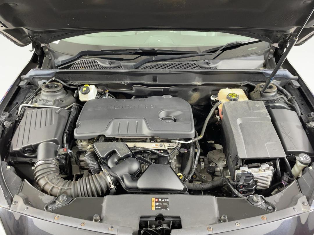 Photo '13' of Holden Malibu