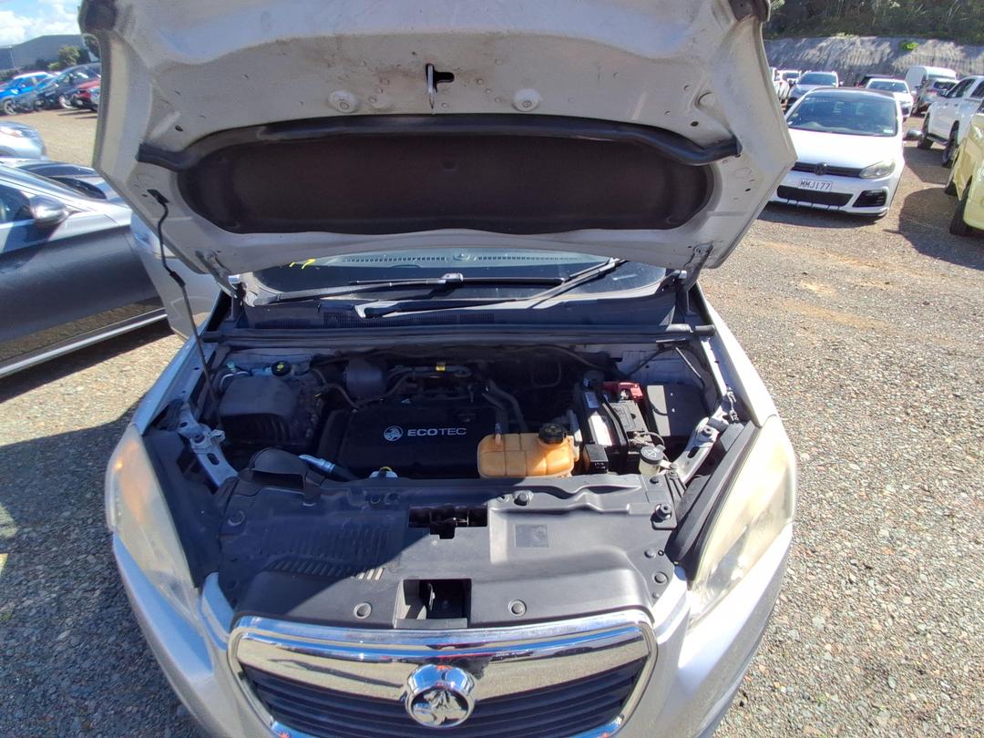 Photo '11' of Holden Trax LS