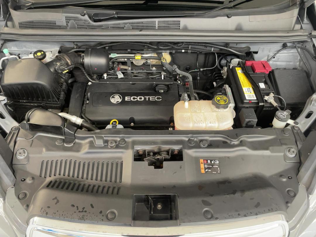 Photo '13' of Holden Trax