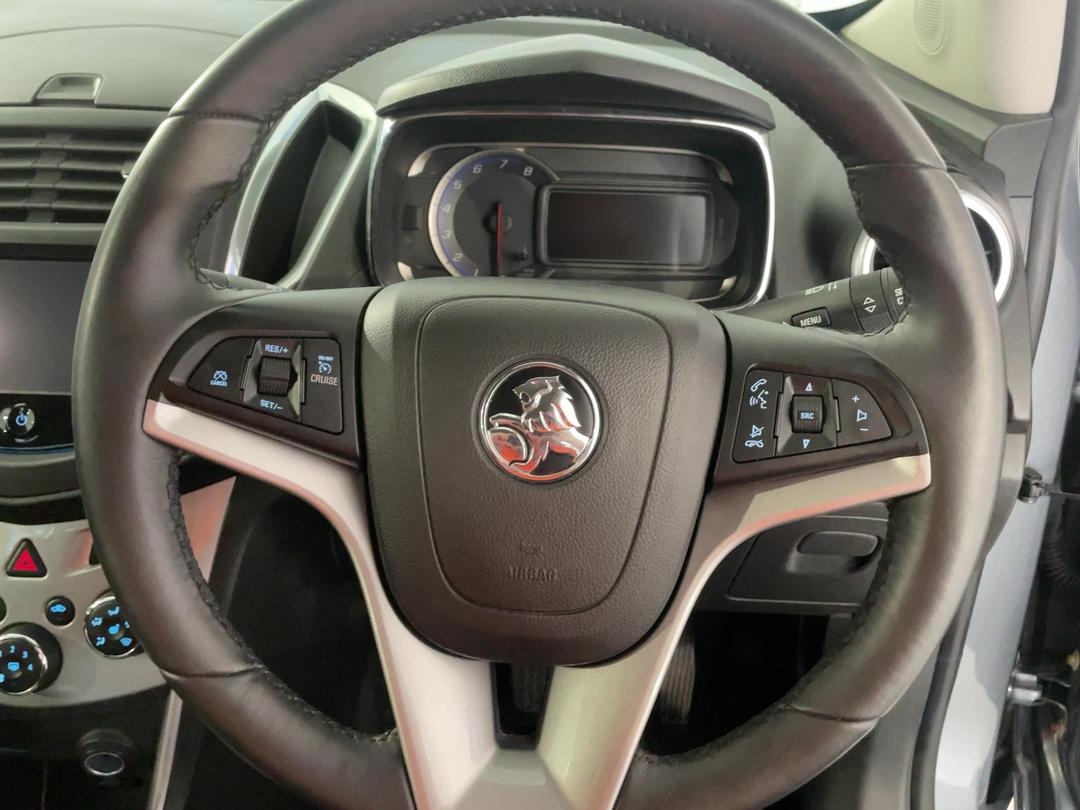 Photo '28' of Holden Trax